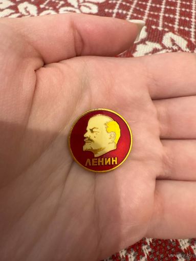 Ленин значок