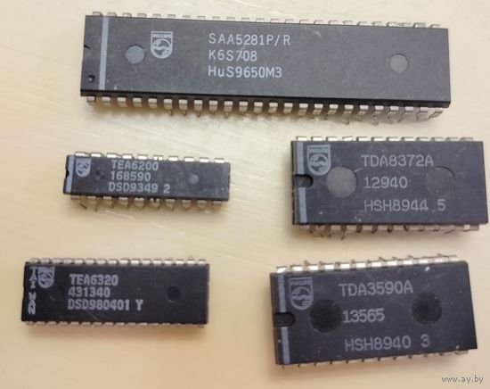 Микросхема TDA8372A