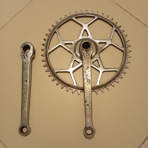 Звезда передняя 48 зубьев с шатунами велосипеда ЗИЛ В-110 Прогресс 1956-59гг