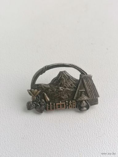 Знак вулкан Фудзи, Япония, тяжёлый