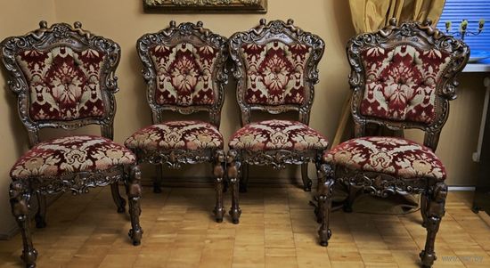 Шикарный комплект из четырех стульев в стиле барокко