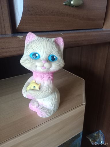 Игрушка резиновая кот с рыбой СССР