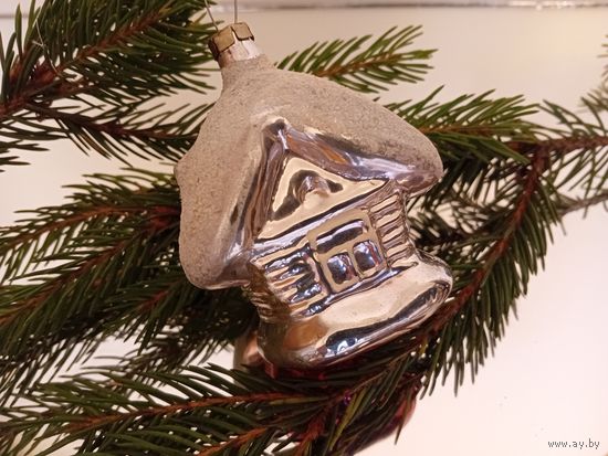 Ёлочная игрушка СССР. Домик с заснеженной крышей