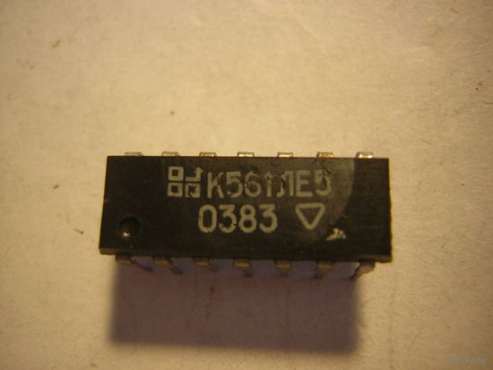 Микросхема К561ЛЕ5