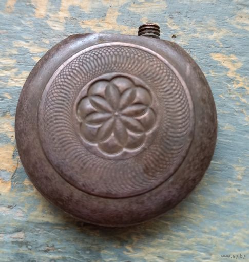 Зажигалка старая, начало ХХ века.