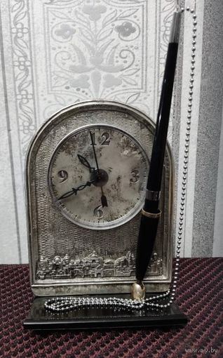 Часы винтажные, настольный прибор. Медно-никелевый сплав, бакелит.