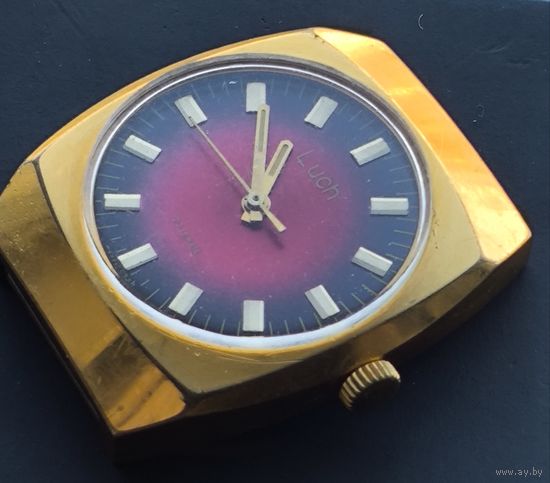 Часы луч 2209