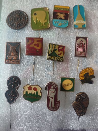 Значки тяжёлые.Распродажа коллекции.