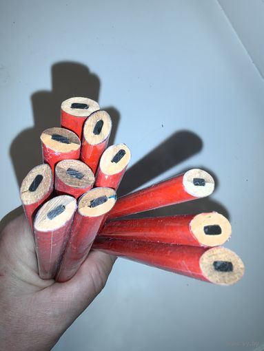 Строительный карандаш