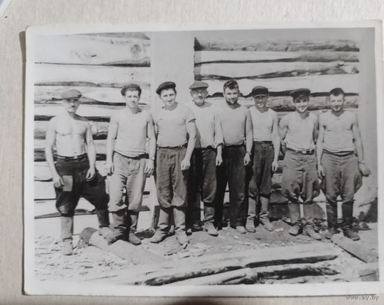 Старое фото