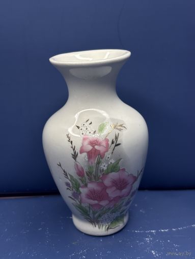 Винтажная ваза фарфор