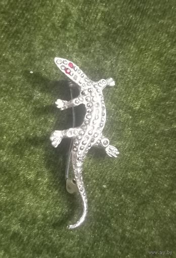 Антикварная брошь, 830 проба Германия