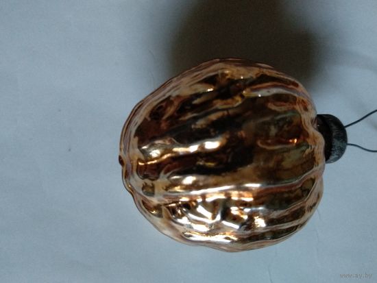 Елочная игрушка СССР. Орех.