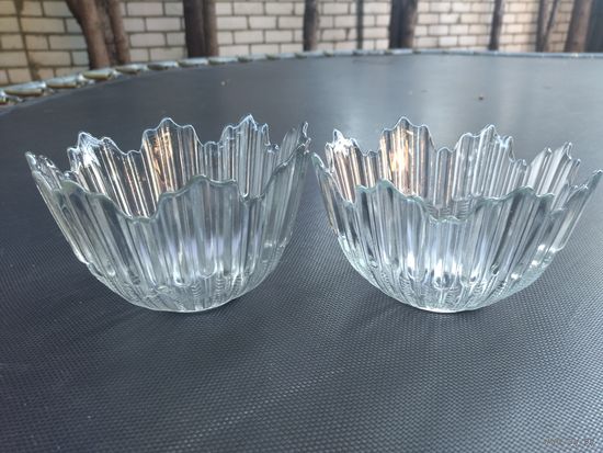 Вазы Неман . Цена за две!