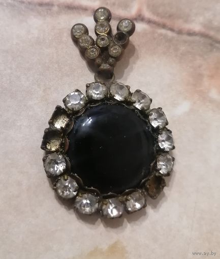 Старая подвеска кулон. Латунь