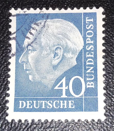 Лот 216 Германия (1956) Профессор, доктор Теодор Хойс 1-й президент Германии DE260