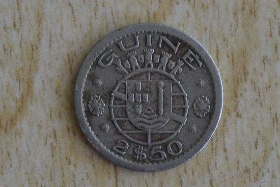 Гвинея-Бисау  2,5 эскудо 1952 с 1 руб