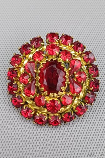 Все лоты с 1р.Шикарная брошь