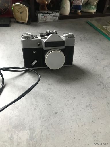 Светильник из фотоаппарта ЗЕНИТ Е