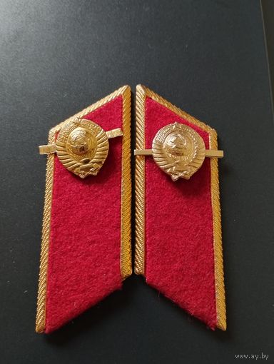 Петлицы парадные милиции МВД СССР, образца 1969 года.