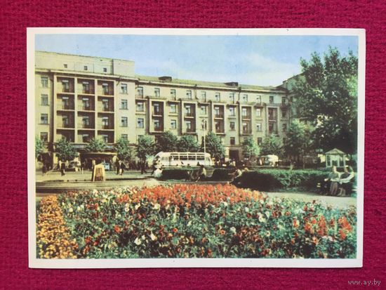 Могилев. Гостиница Днепровская. Ананьины 1963 г. Чистая.
