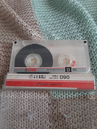 Кассета LEVIS D90.