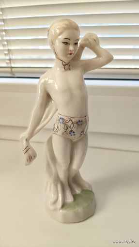Купальщица. Полонский ЗХК, 1950-60е годы. Склейка.