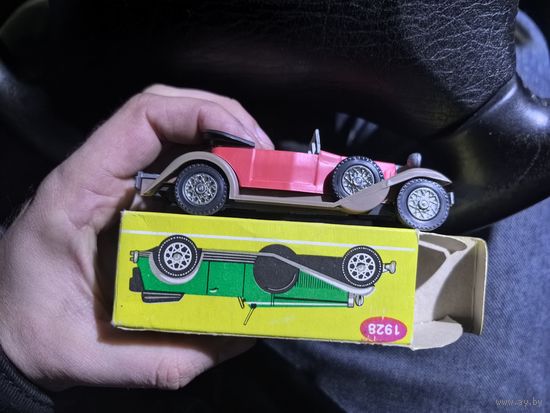 Машинка Мерседес