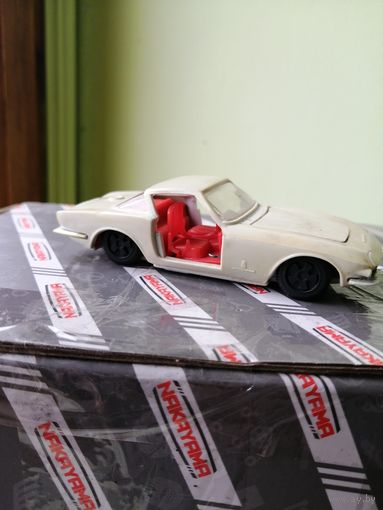Модель Corvette Rondine. Made in USSR. См описание