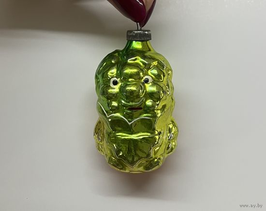 Елочная игрушка виноградинка сказка Чиполлино СССР К.16