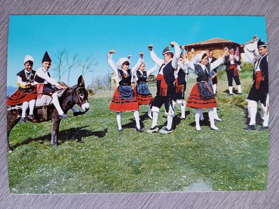 Этнография. Испания, Астурия. Традиционный танец с обменом