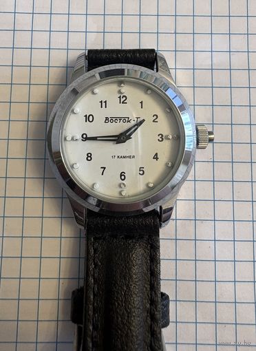 Наручные часы Восток-Т . Механика . На ходу