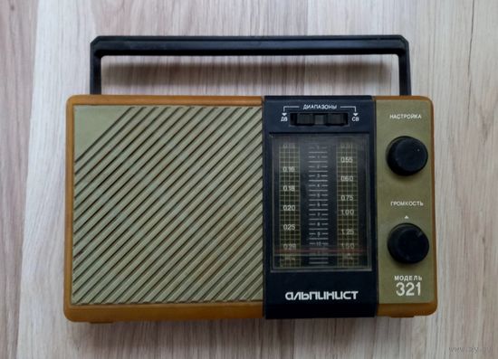 Радиоприемник Альпинист-321
