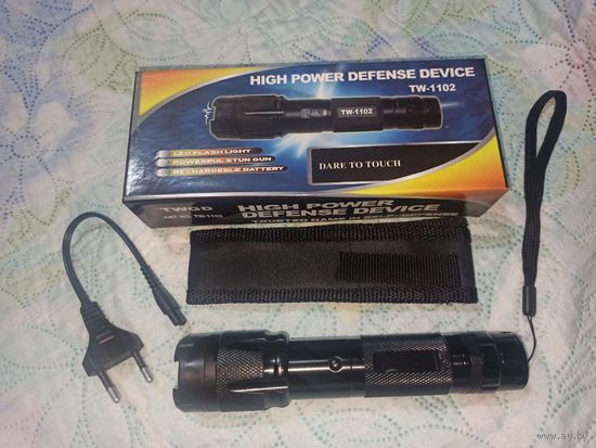 Электрошокер-фонарь TW-1102