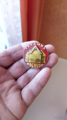 Значок. Теремок (крупный).