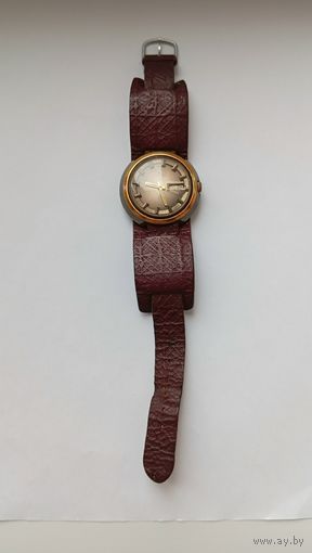 Часы СССР  Ракета (Шайба )(Лот3)