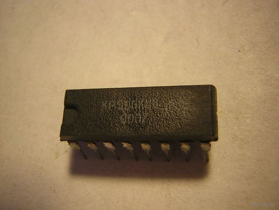Микросхема КР590КН6