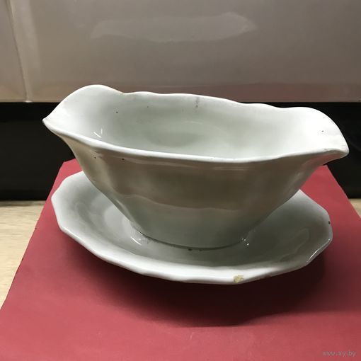 Соусник.