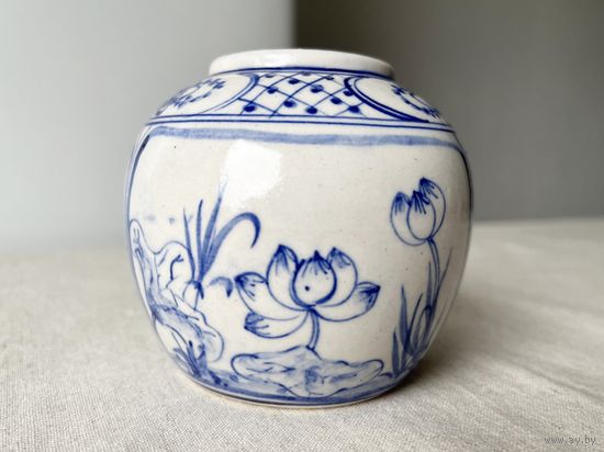 Ваза фарфор Китай винтаж ручная роспись 8х9см