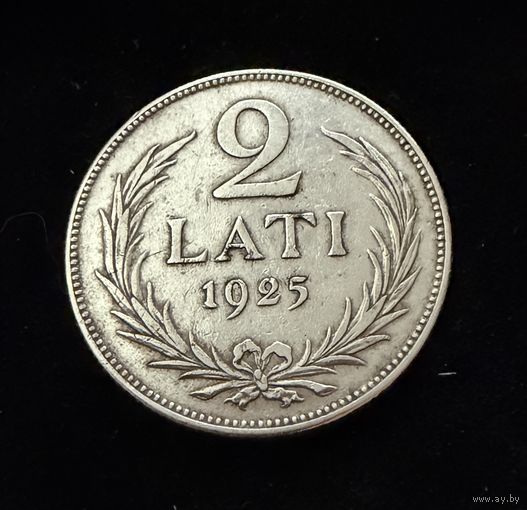 2 лата 1925 г.  Латвия.  Серебро