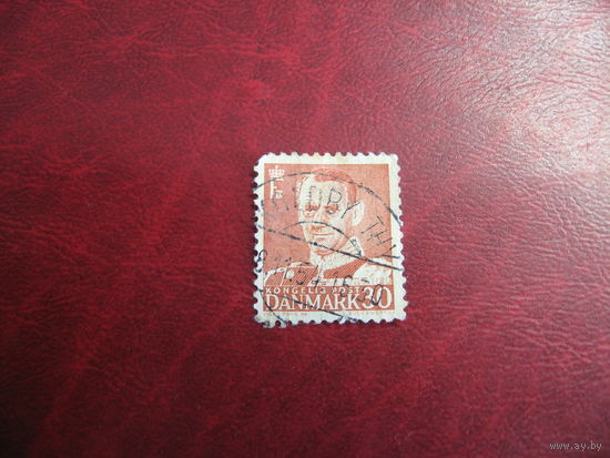 Марка король Фредерик IX 1952 год Дания