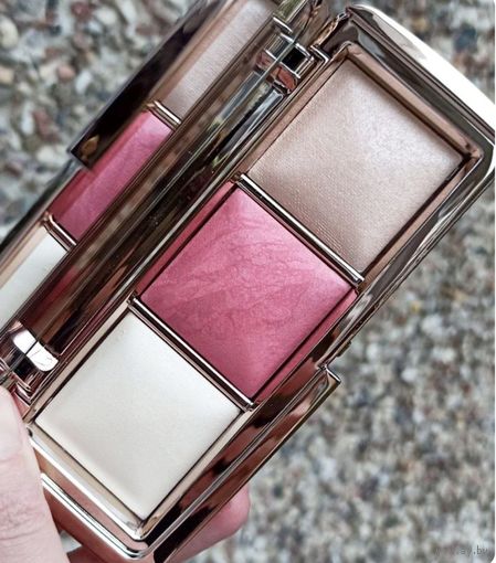 Hourglass Ambient Lighting Palette Diffused Rose Edit