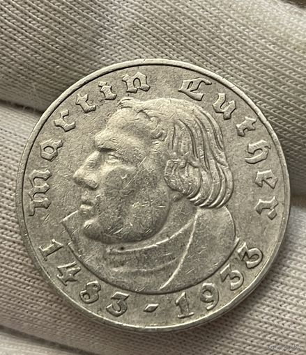 2 марки 1933 года.Лютер.Германия.Серебро.Состояние !