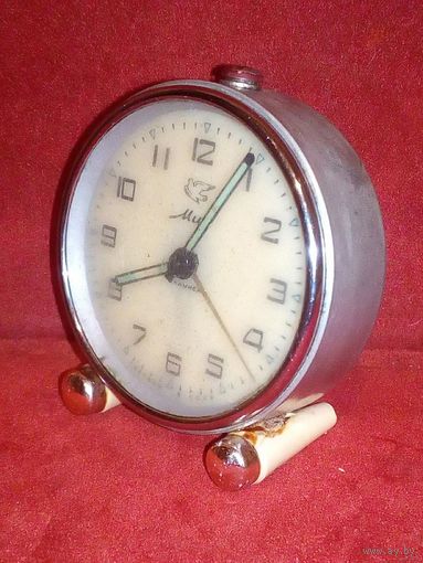 Часы будильник МИР 60-е гг СССР редкие в коллекцию нерабочие