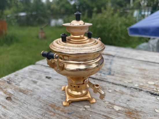 Маленький самовар.