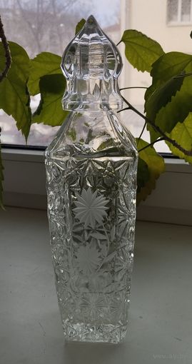 Графин (бутылка) Хризантемы, хрусталь. Объём 800 мл