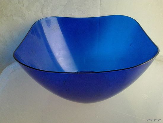 Миска для Холодных Продуктов - Размеры: 20/20 см - Высота 10 см.