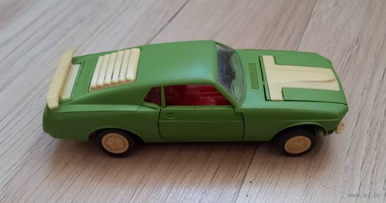 Модель Коллекционная СССР в масштабе 1:43.Пластмасса.