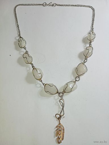 Колье из Тигилота . Распродажа винтажный бижутерии с натуральными камнями .