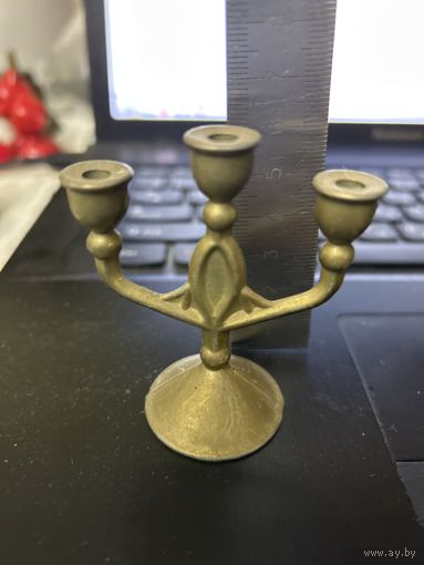 Миниатюра подсвечник